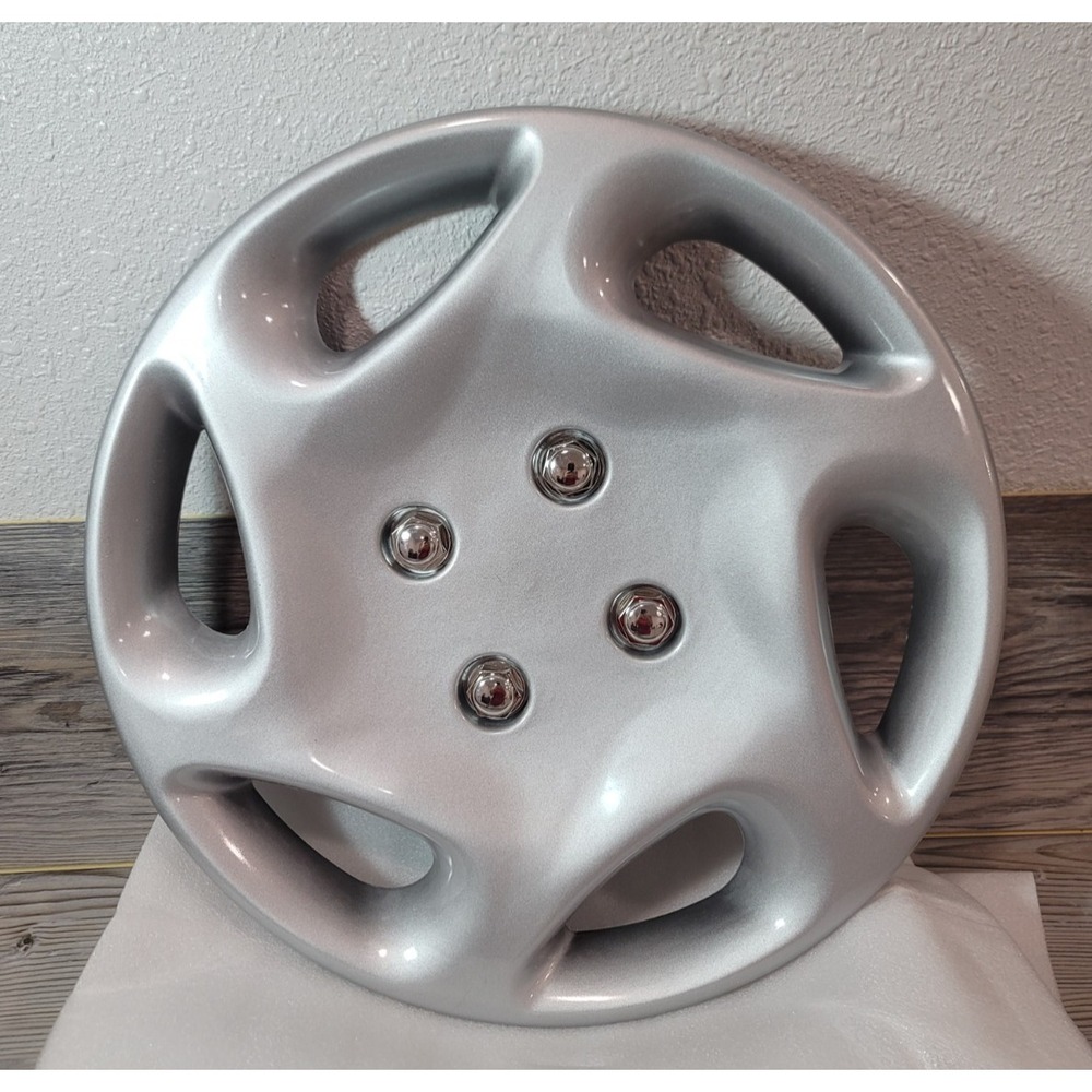Hub caps for wheels 14in push on silver 4 lug nuts new set of WJ-5018 14'